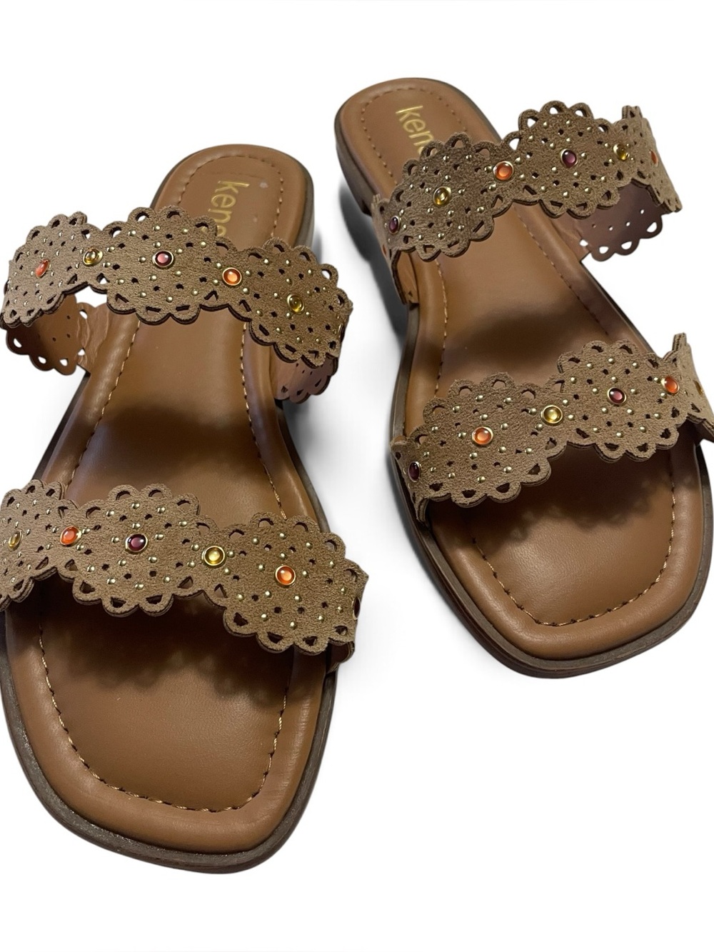 Kensie Tan Scalloped Double-Strap Slide Sandals with Multicolor Studs 7.5